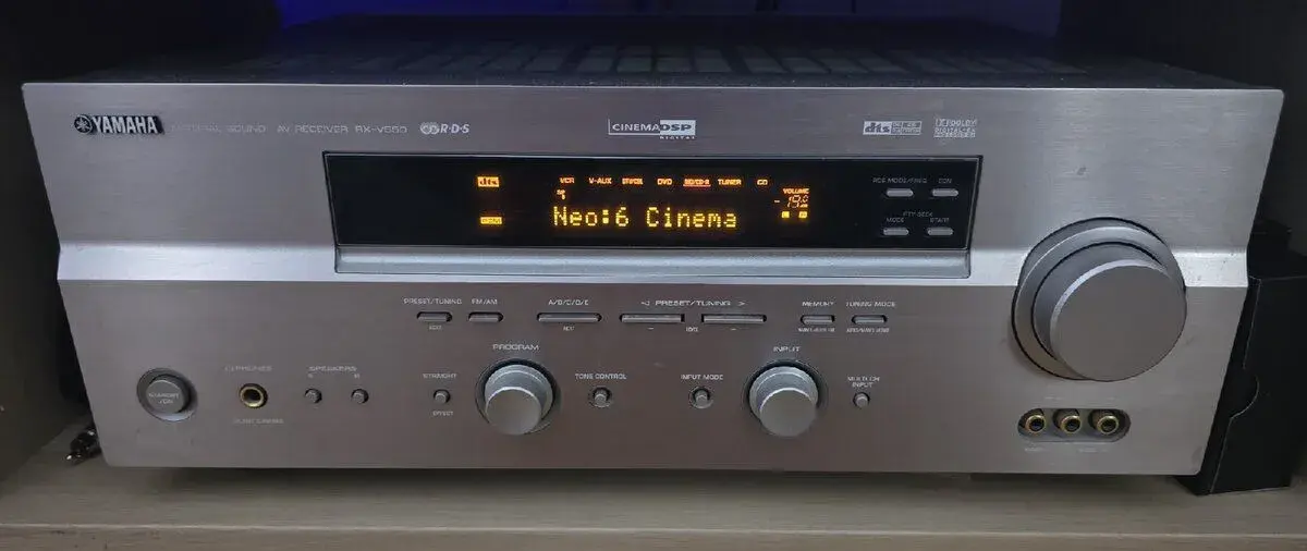 Yamaha AV RX-550V