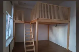 Stylový mezonetový byt (1+1 40 m²) po kompletní rekonstrukci