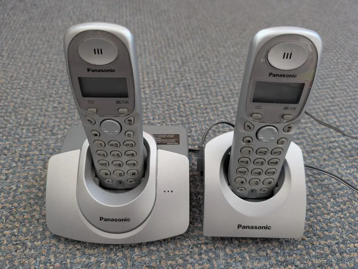 Sada bezdrátových telefonů Panasonic