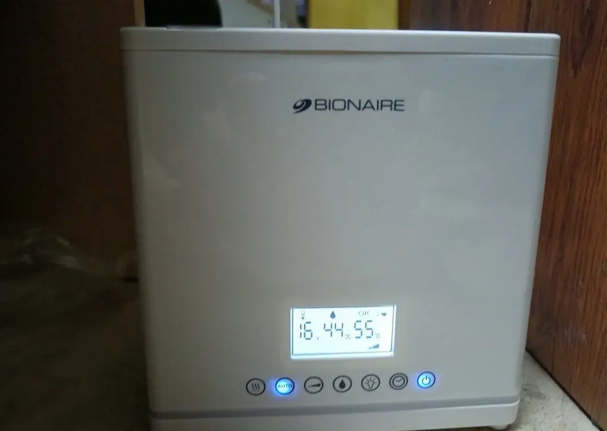 Digitální ultrazvukový zvlhčovač Bionaire BU 7500