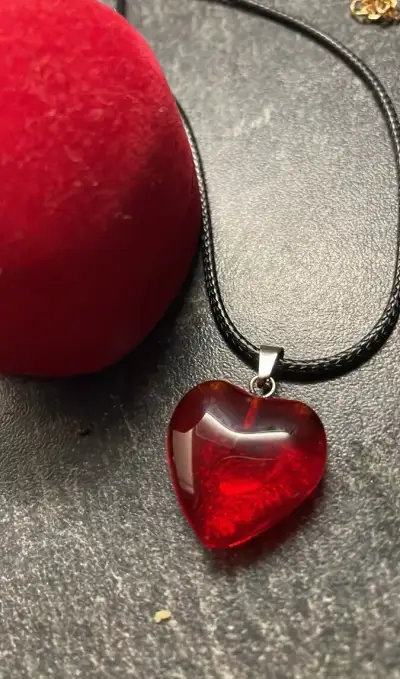 Valenntynsky náhrdelník