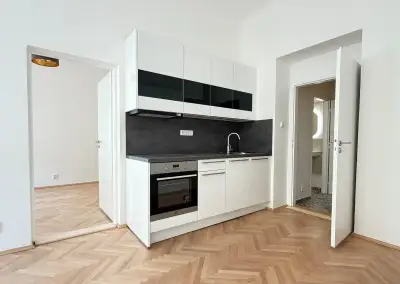 Pronájem bytu 3+kk, 53m2 po celkové rekonstrukci, Praha 8