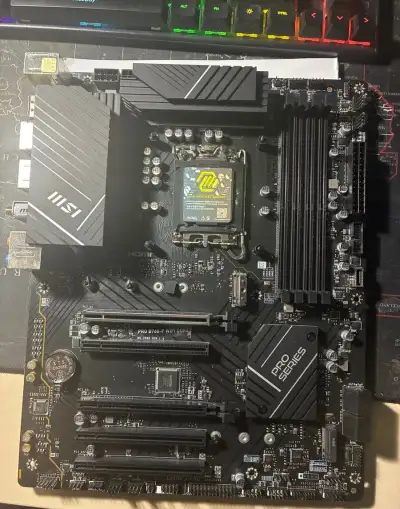 MSI PRO B760-P WIFI DDR4
