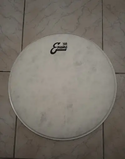 EVANS Calftone 16" Bass Drum