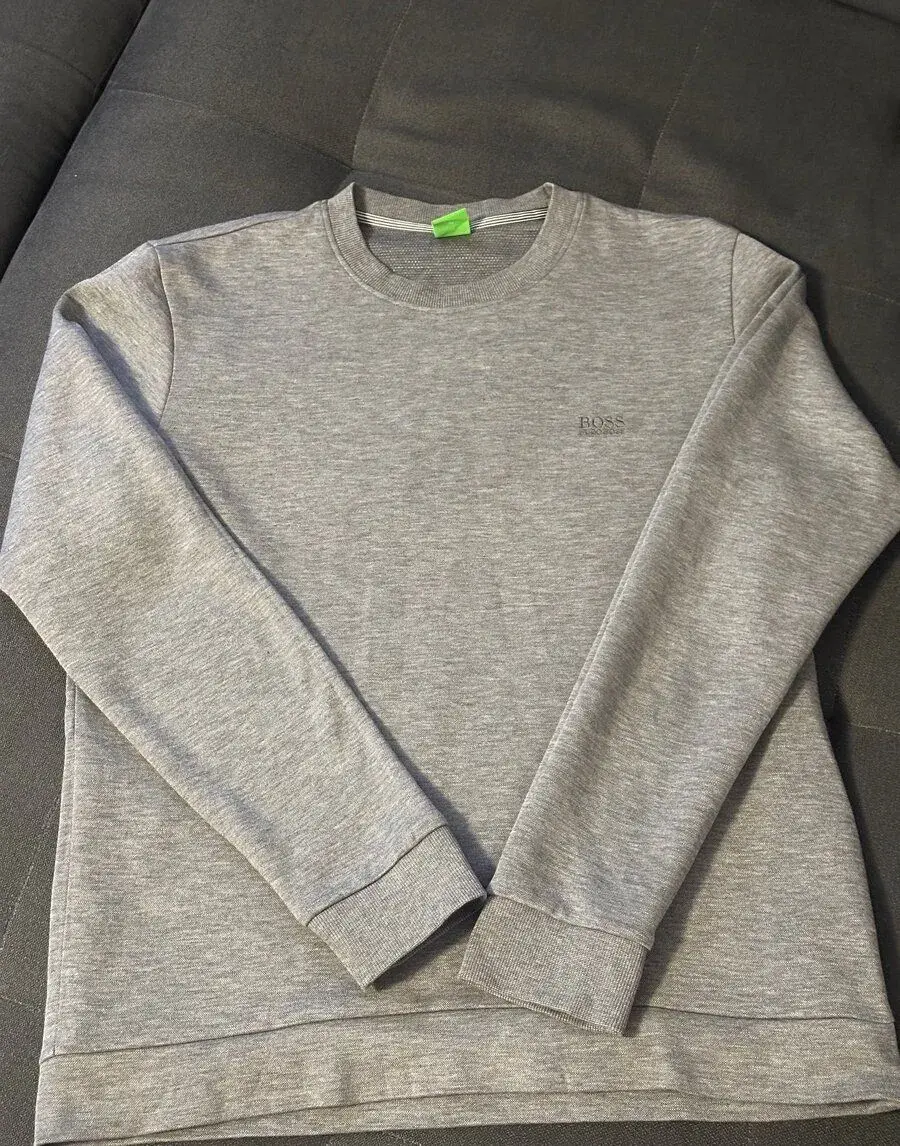 Hugo boss mikina/svetr
