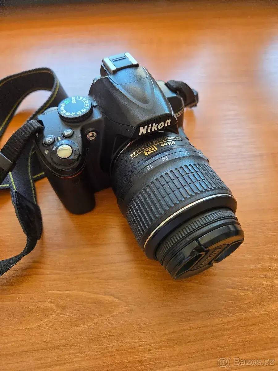 Set Nikon D3000 + objektiv 18-55 F3.5-5.6G VR EX