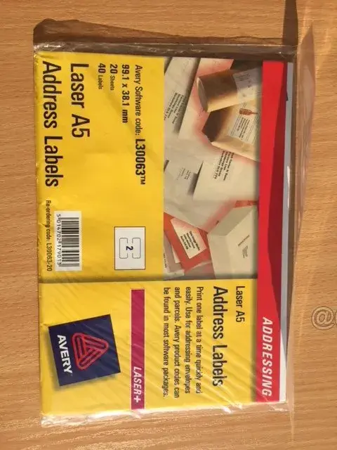 adresní štítky AVERY, samolepicí bílé