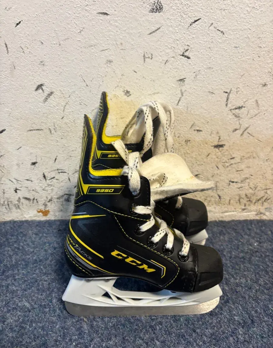 Dětské brusle CCM Tacks 9350