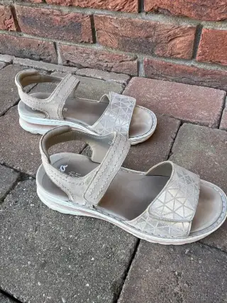 Dívčí sandály Ara
