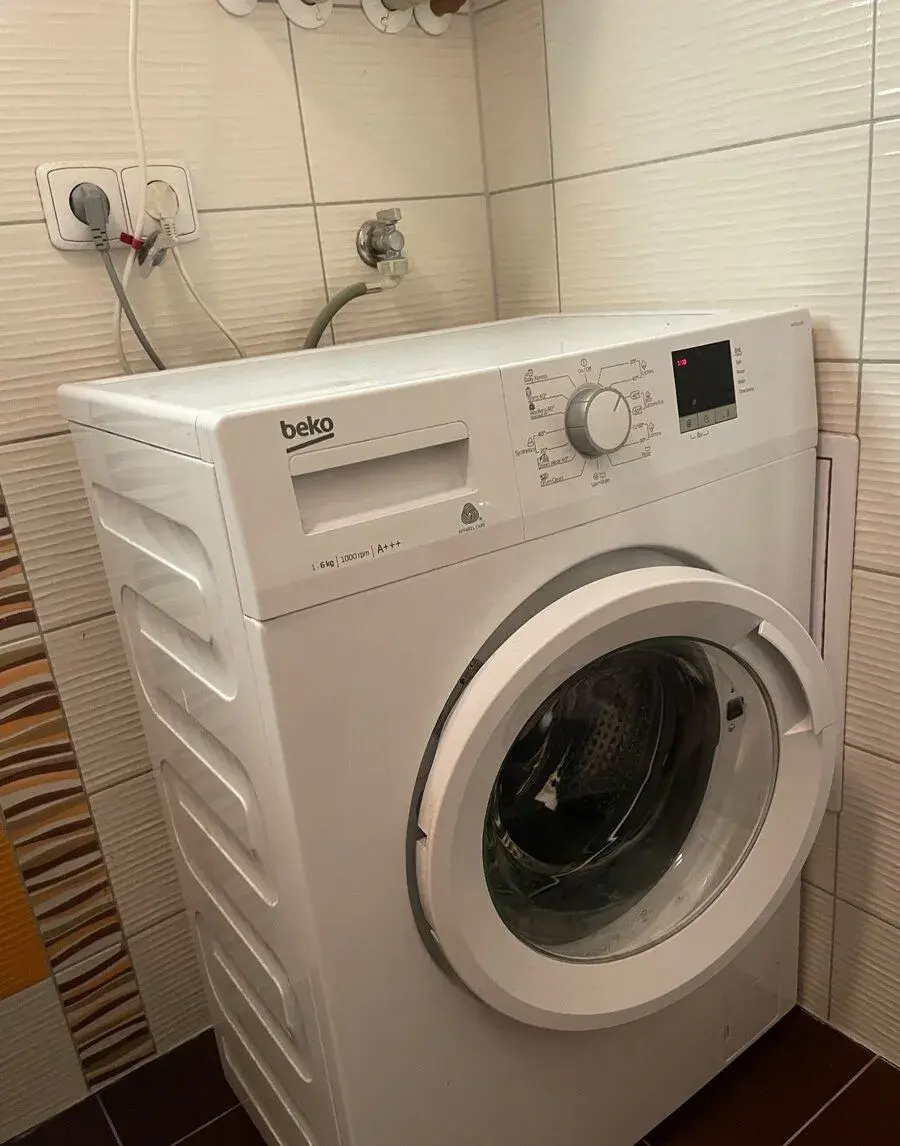 BEKO 6 kg / A+++ – PLNĚ FUNKČNÍ – CENA 1500 Kč