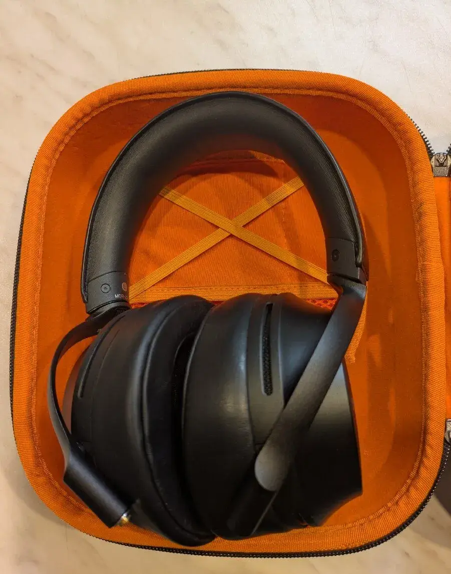 Sony MDR Z7 M2
