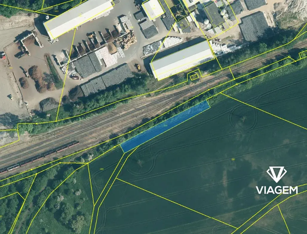 Stavební - komerční 1 046 m²