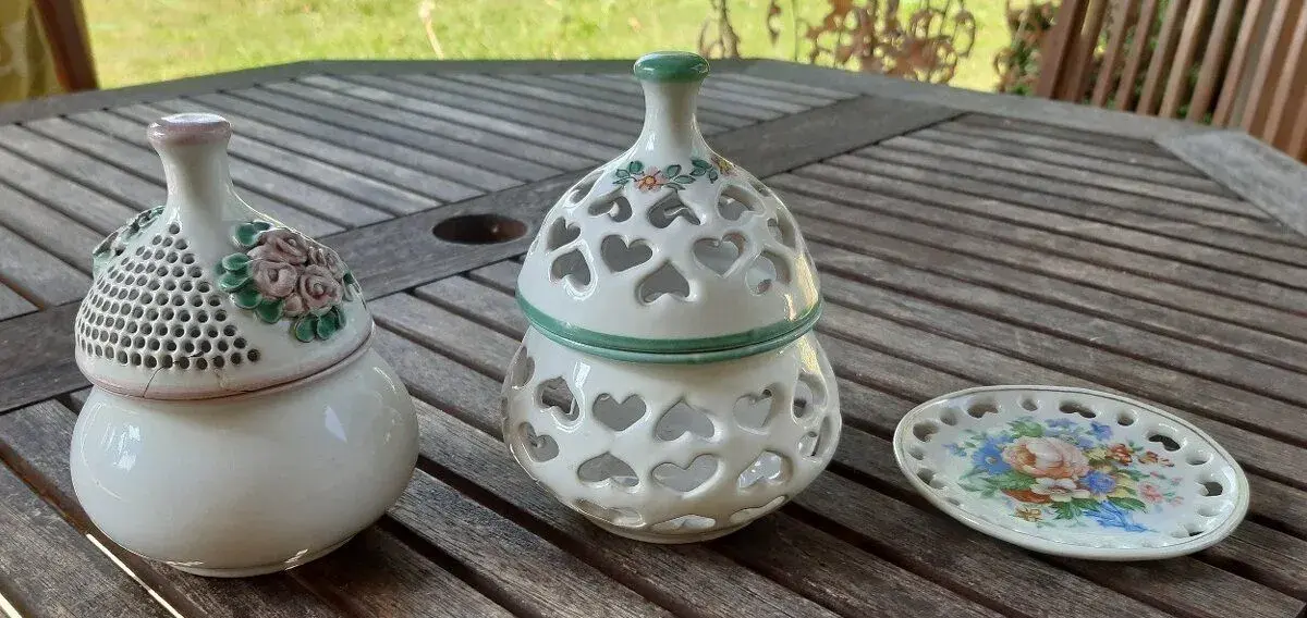 Cukřenky - asi porcelán