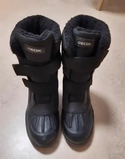 Zimní boty GEOX vel. 34