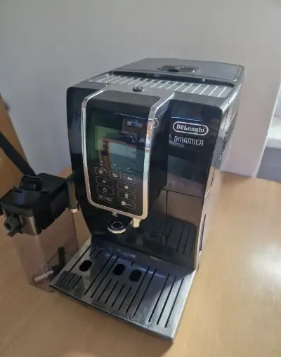 Kavovar Delonghi Dinamica Ecam 350.55B