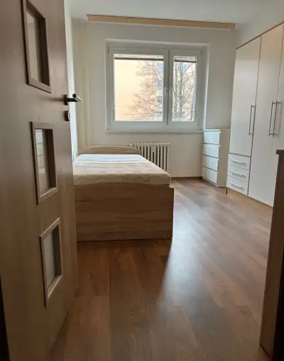 Podnájom zariadeného bytu 2+kk, 43 m², Fibichova, Teplice