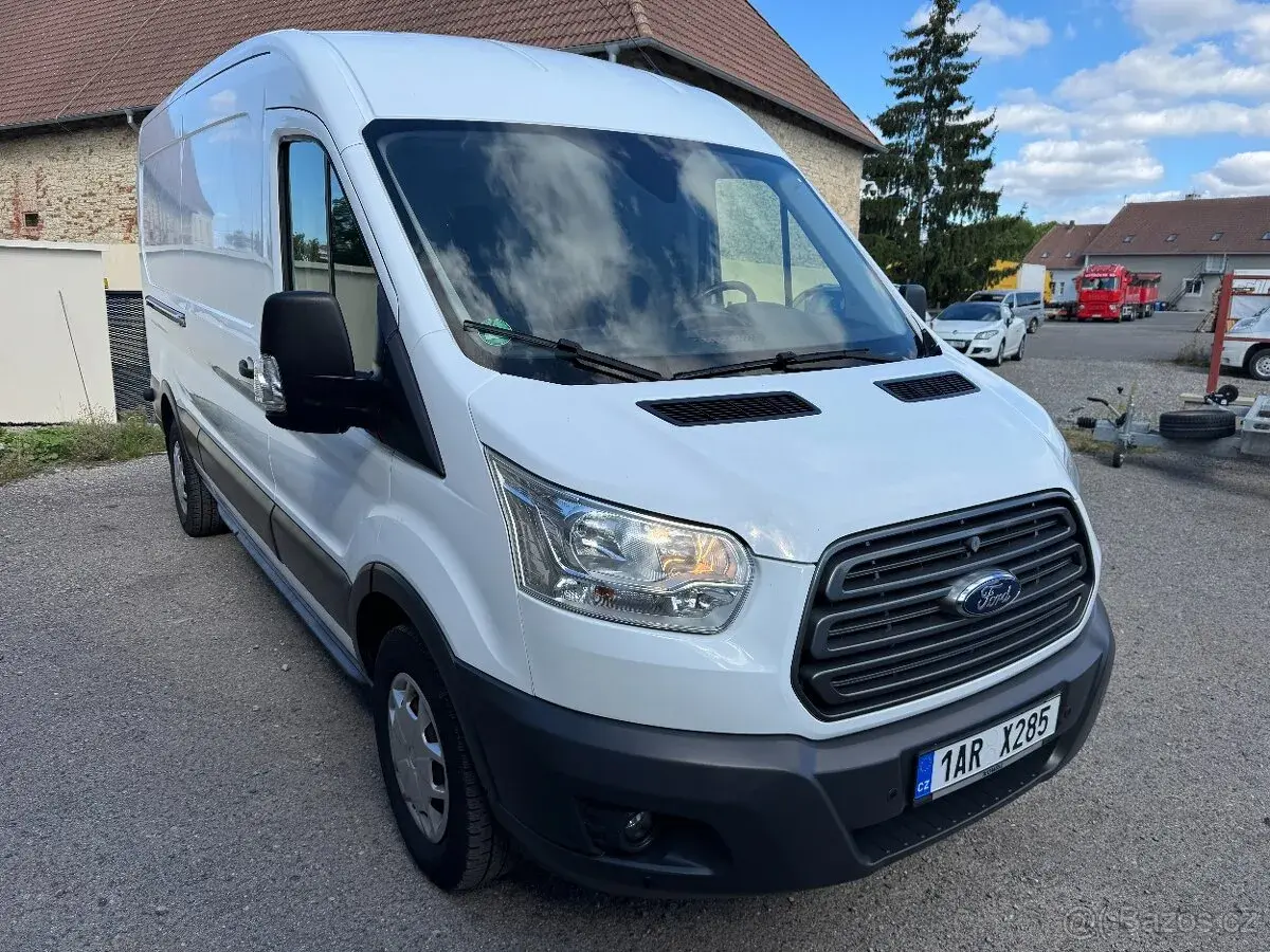Ford Transit – 242 000 km