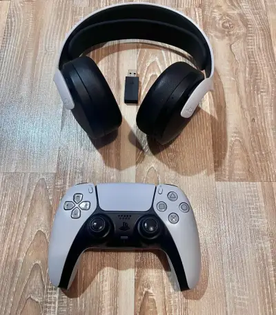 Bílý headset Sony 3D Pulse + ovladač Dualsense PS5 super sta