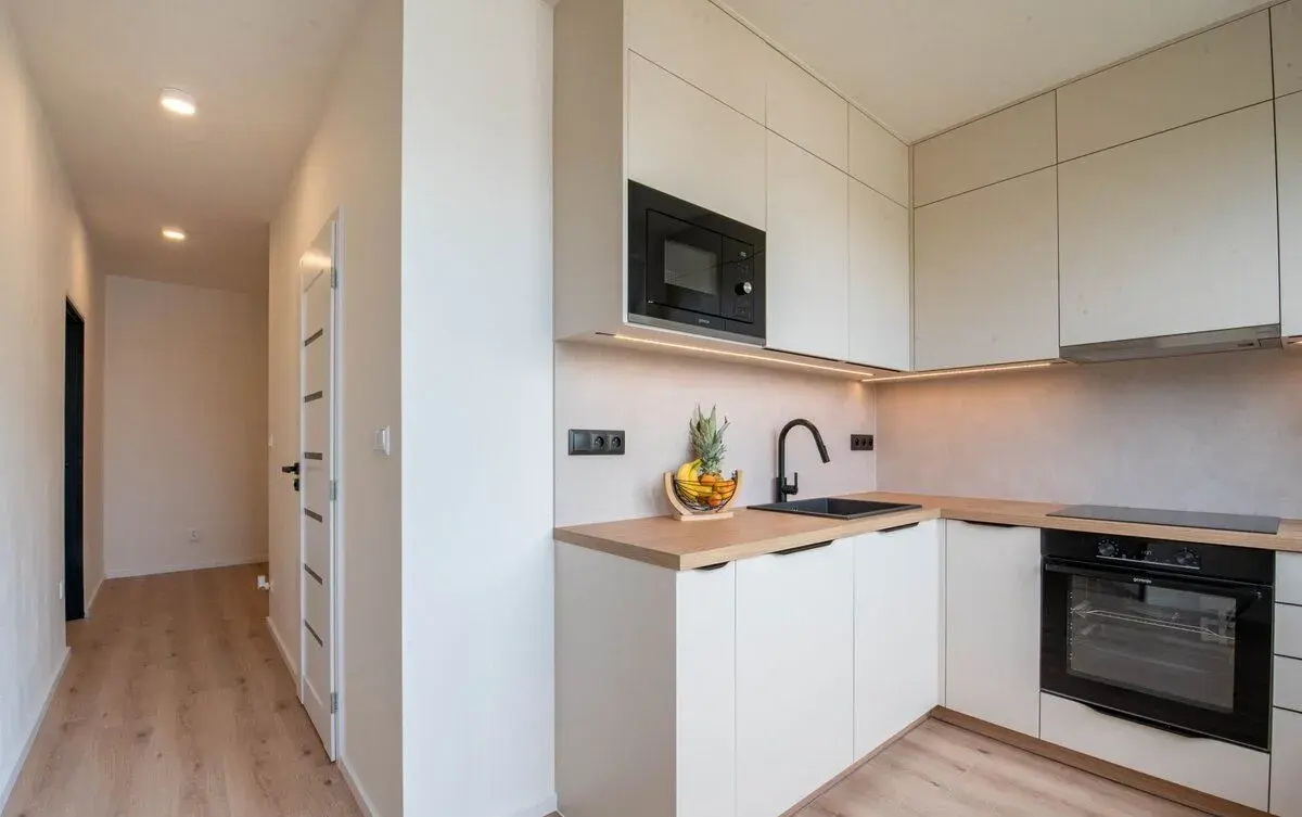 Prodej bytu 3+1 65 m2, Větrná, České Budějovice - České Budě