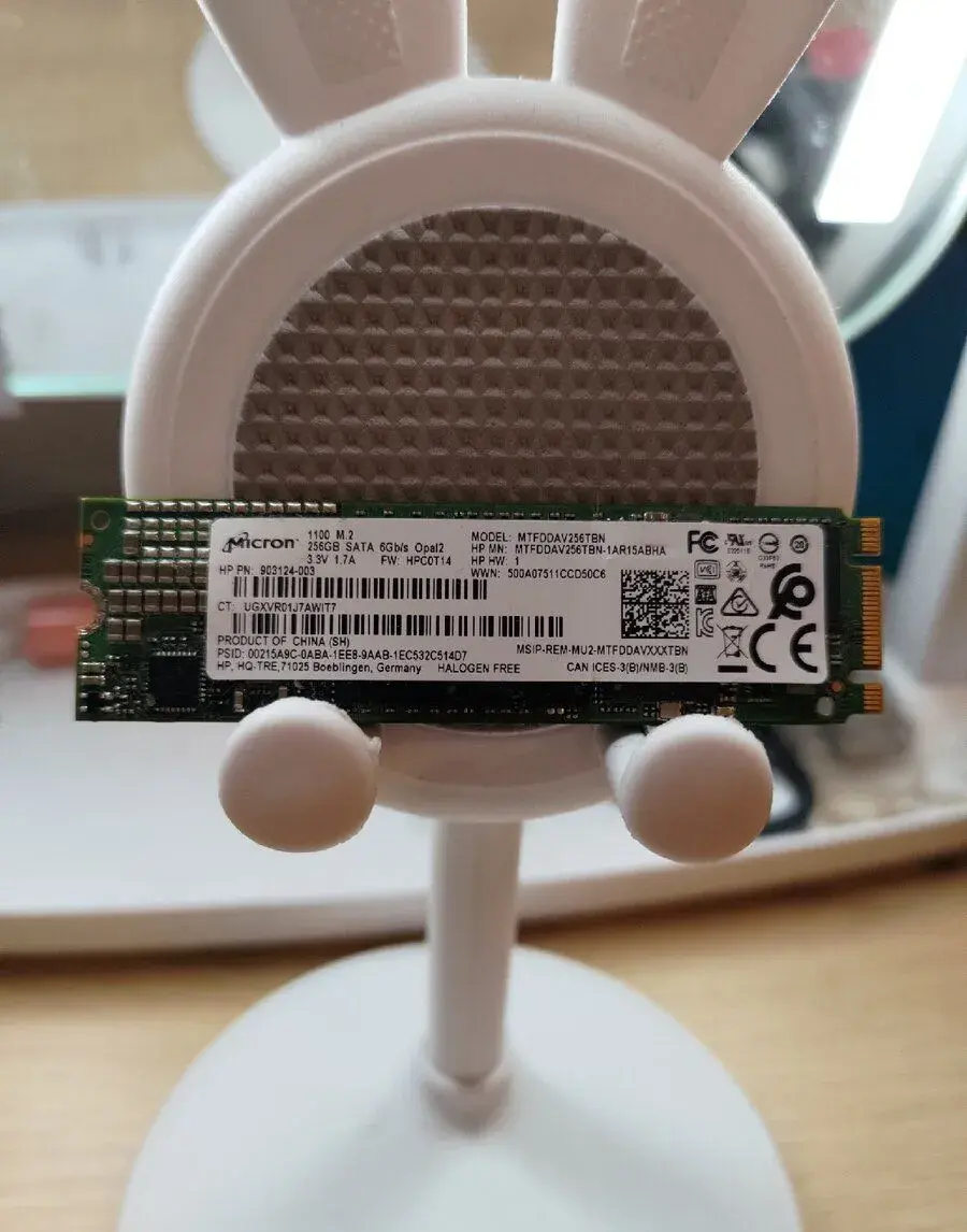 SSD Micron M.2 256gb SATA
