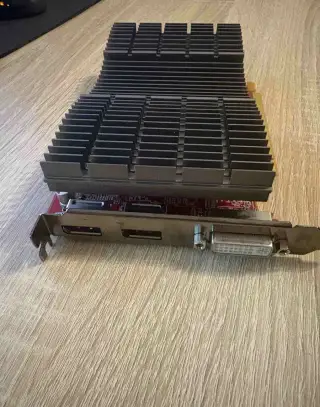 AMD FirePro V4900