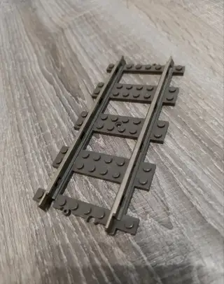 Lego vlak 9V koleje - rovinka 85x
