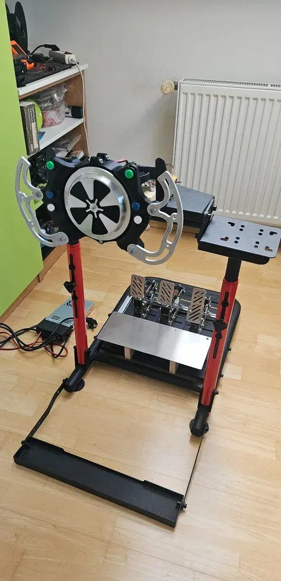 DIY racing simulátor