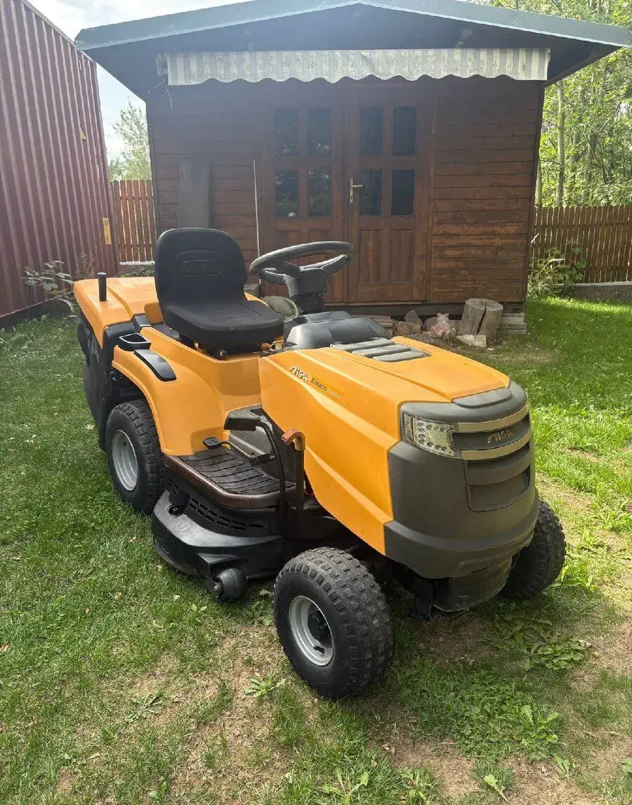 Zahradní traktor STIGA 3098 H