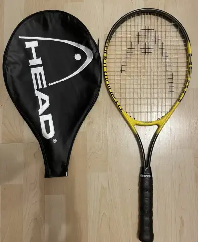 Tenisová raketa Head titanium