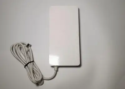 Originální napájecí adaptér Samsung 24V 7,5A 180W – funkční