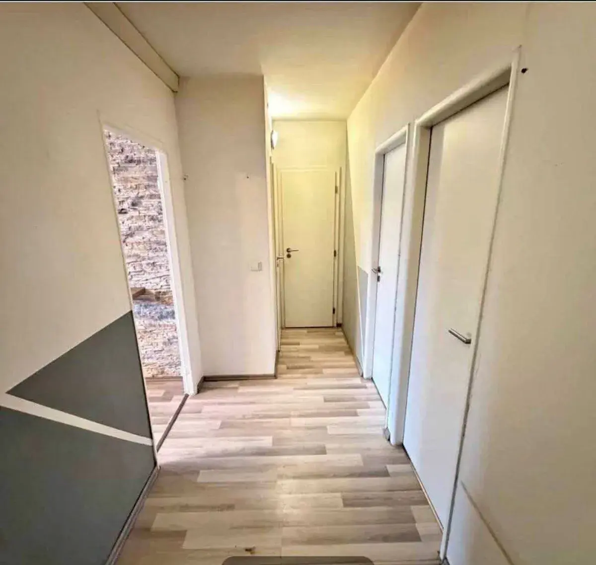 PRONÁJEM BYTU 3+1, 70 m² S BALKONEM – MOST