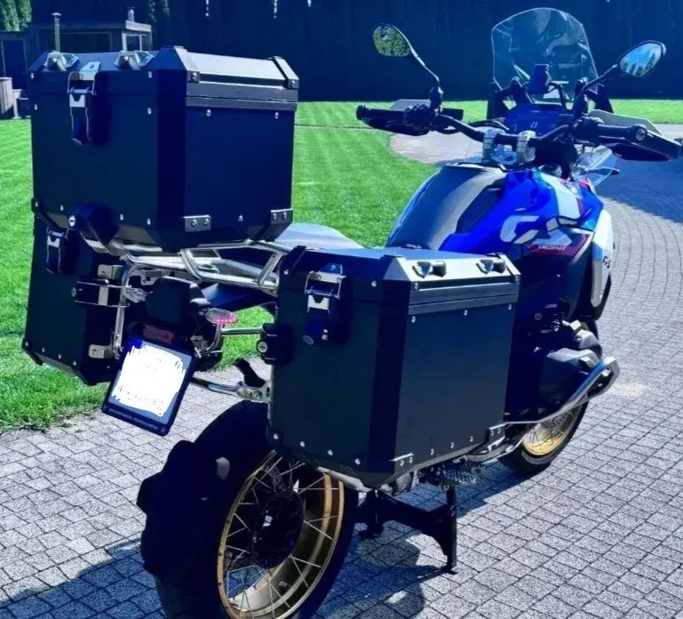Sada kufrů a držáku kufrů na BMW R 1300 GS