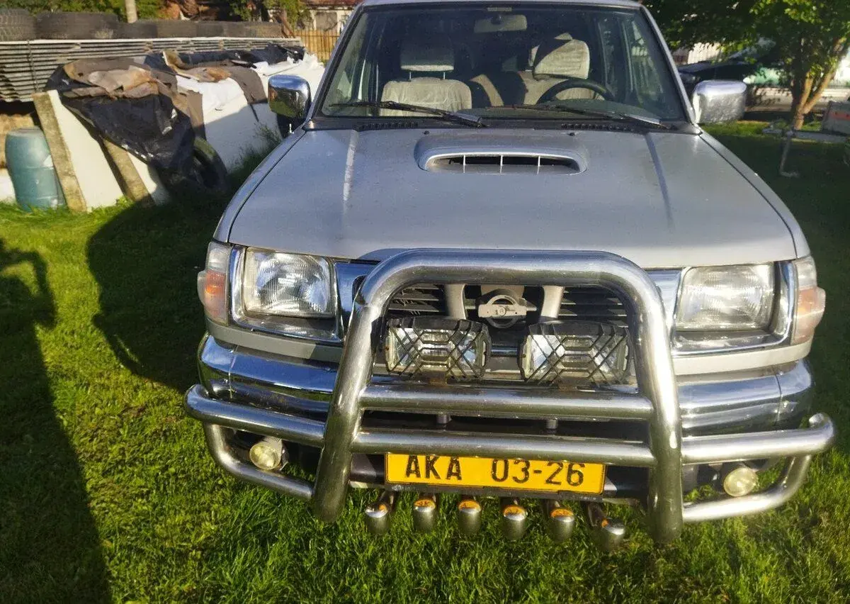 Nissan Navara – 1999