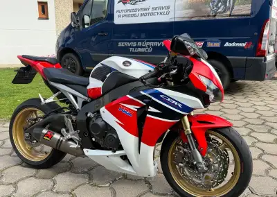 Honda CBR 1000 RR