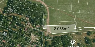 Pole 2 435 m²