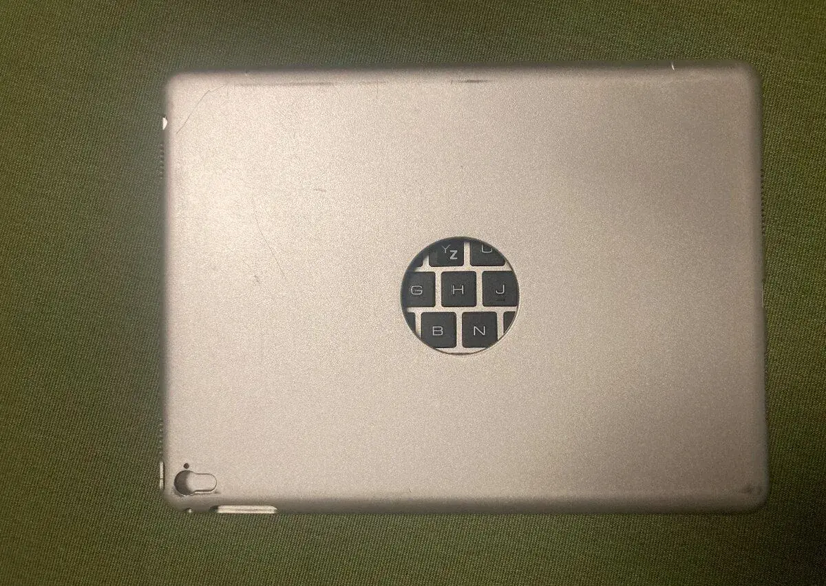 Bluetooth klávesnice IPAD Air 2