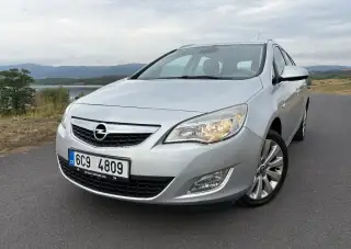 Opel ASTRA – 2011, 316 884 km