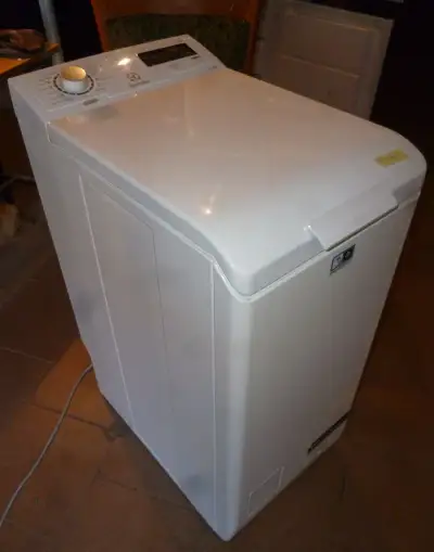 pračka electrolux na 6kg, 1200 ot.