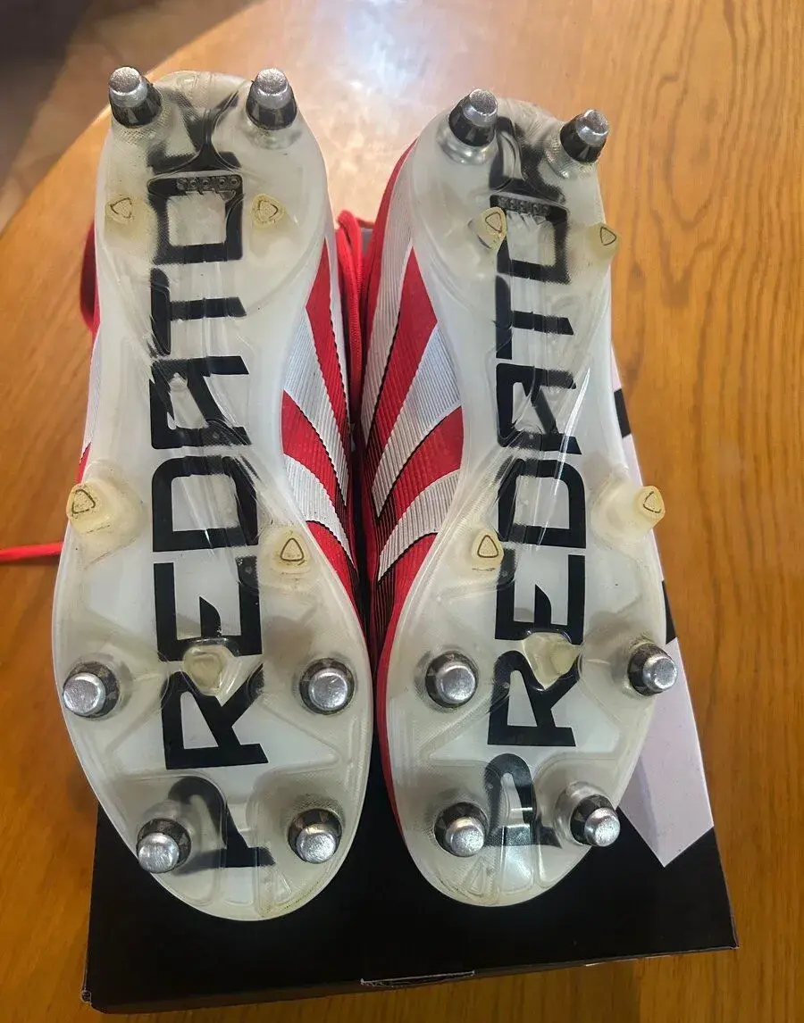Chlapecké kopačky značky Adidas Predator velikost 38