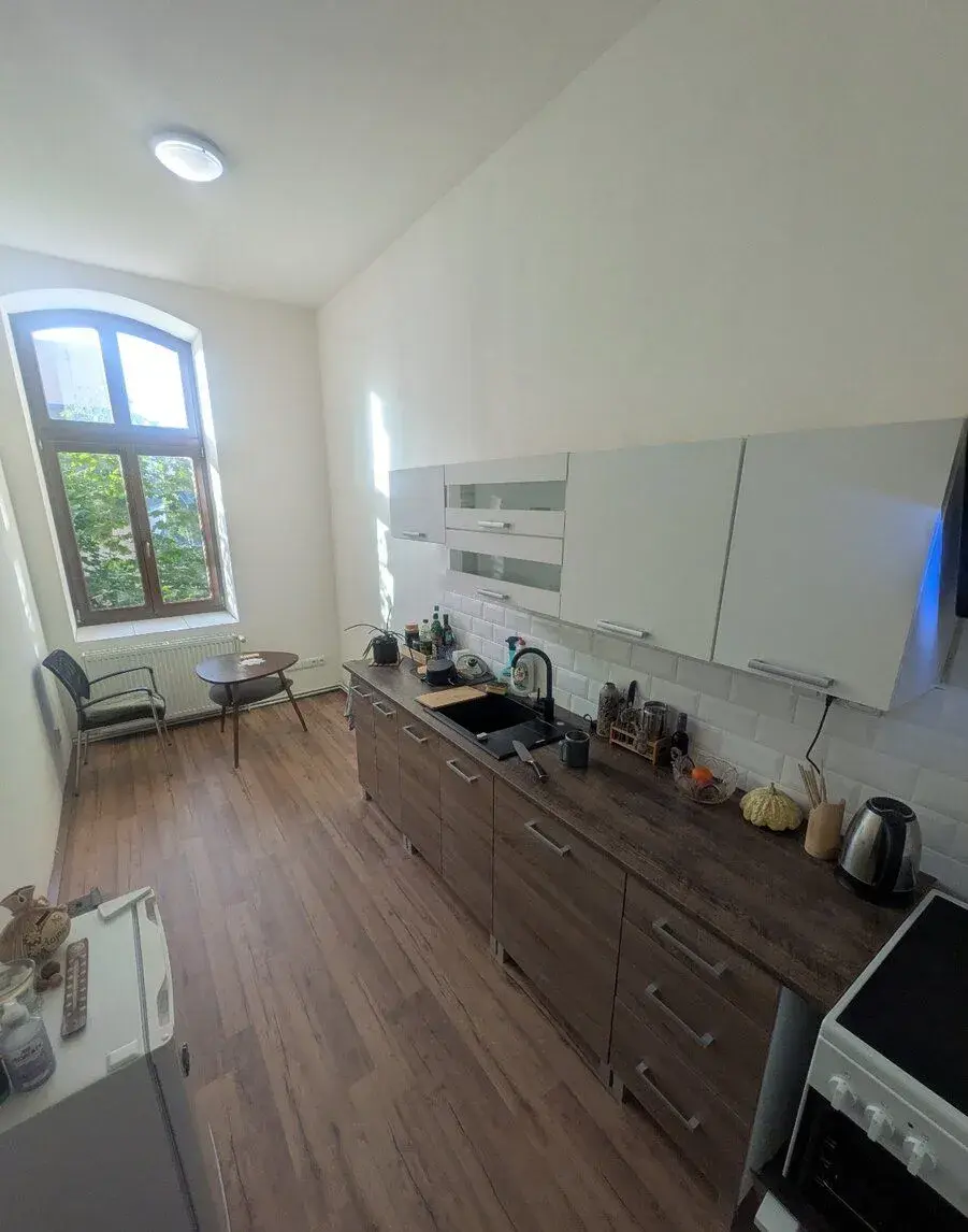 Pronájem dvou světlých kanceláří v centru Liberce
