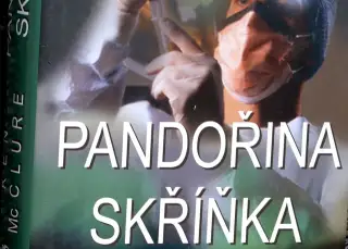 Pandořina skříňka / Ken McClure