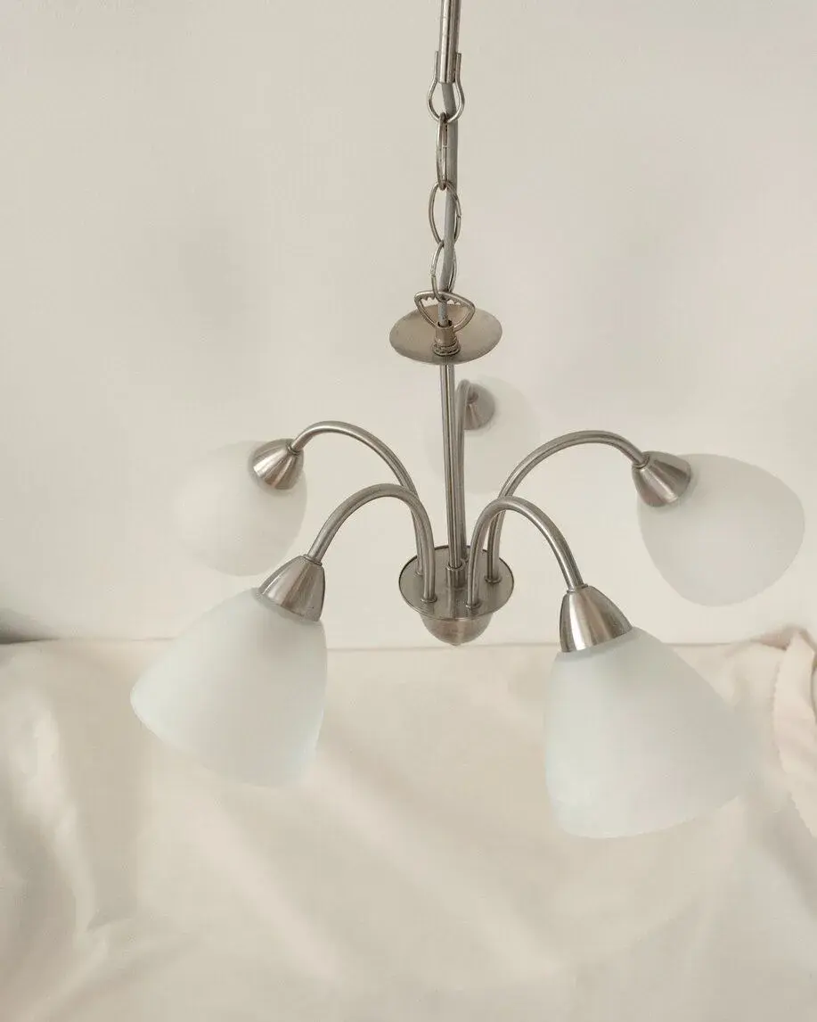 Moderní 5ramenný elegantní lustr (matný nikl / sklo)