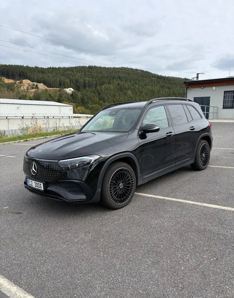 Mercedes-Benz EQB – 23 000 km