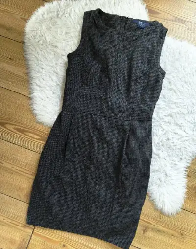Dámské vlněné šaty Gant vel. 34/XS