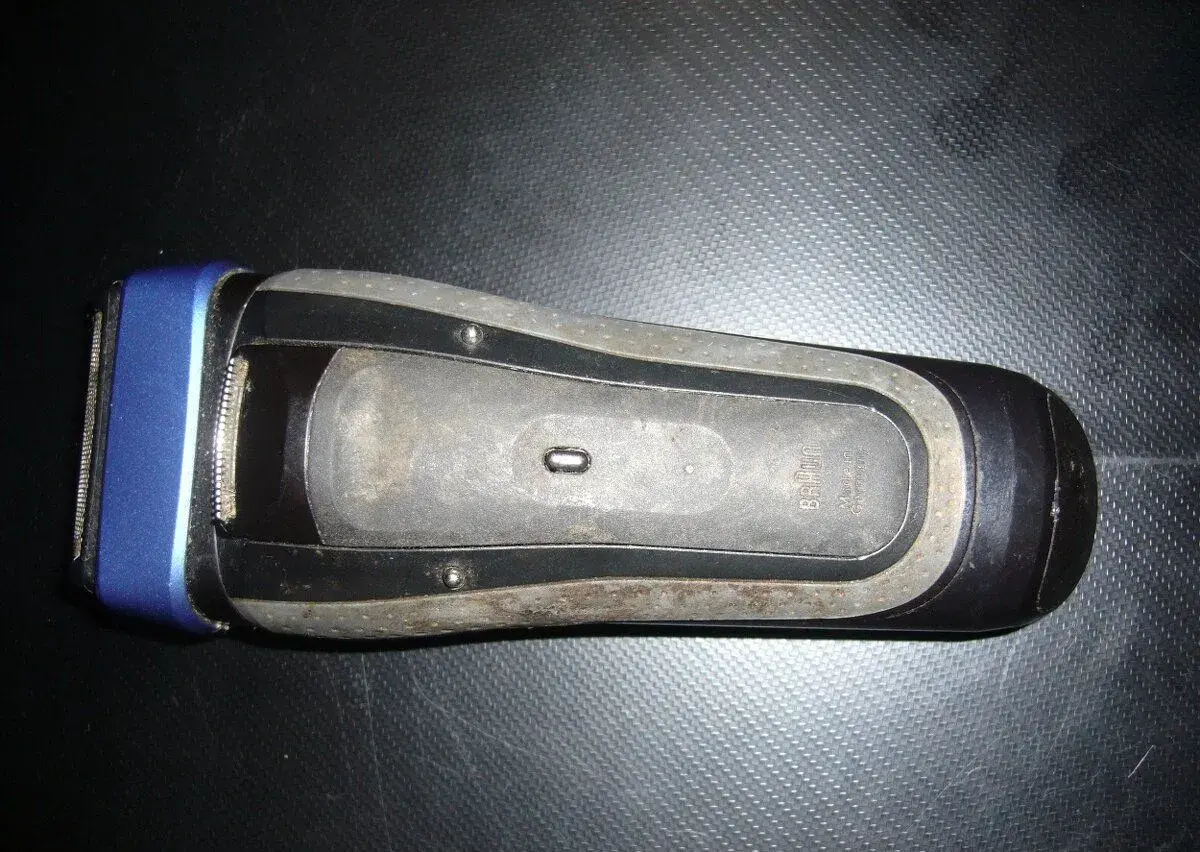 HOLÍCÍ STROJEK BRAUN 550 TYP 5676