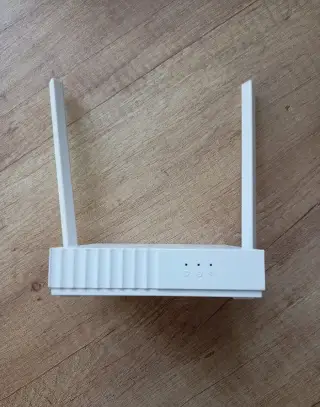 WiFi router 2 ks