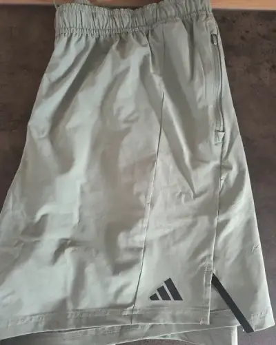 Pánské kraťasy šortky Adidas 2Xl Aeroready s kapsami