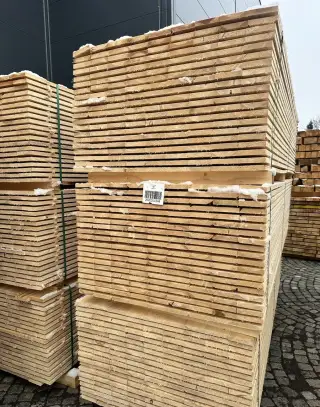 Smrkové stavební řezivo A/B kvalita