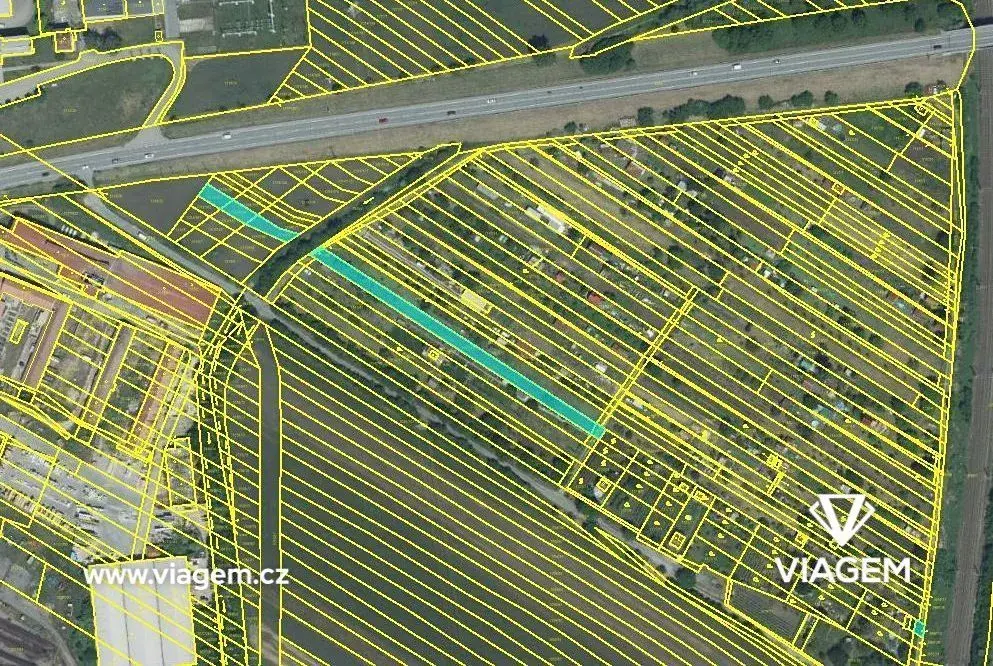 Zahrada 1 755 m²