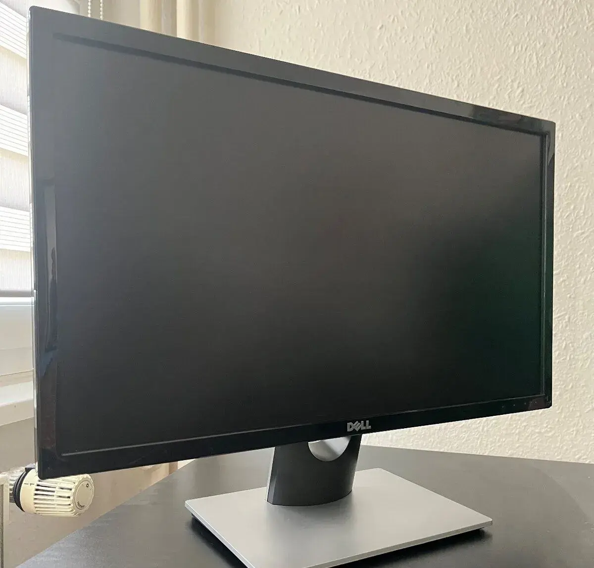 Monitor Dell SE2417HGX